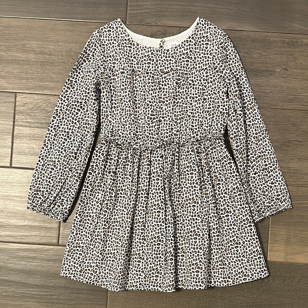 NWOT GAP White and Black A-Line Sundress with Bishop Sleeves